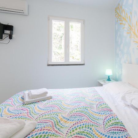 La Chiocciola Villa มานารอลา ภายนอก รูปภาพ